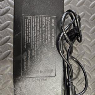 Original 84v, 2.5A  Inmotion v11 Charger